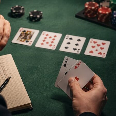 هل يمكن عد الاوراق في البوكر؟